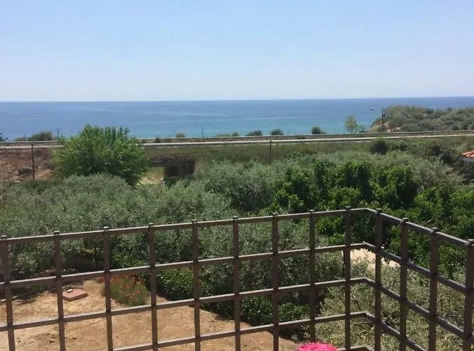 Olive Tree Vakantiehuis Néa Péramos
